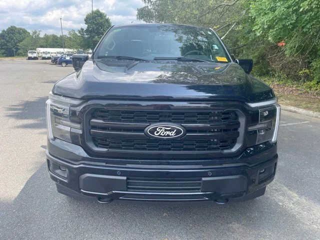 Used 2025 Blue Ford Lariat image 8