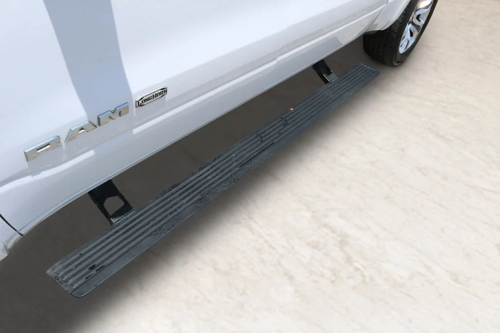 Used 2022 White Ram Limited image 12