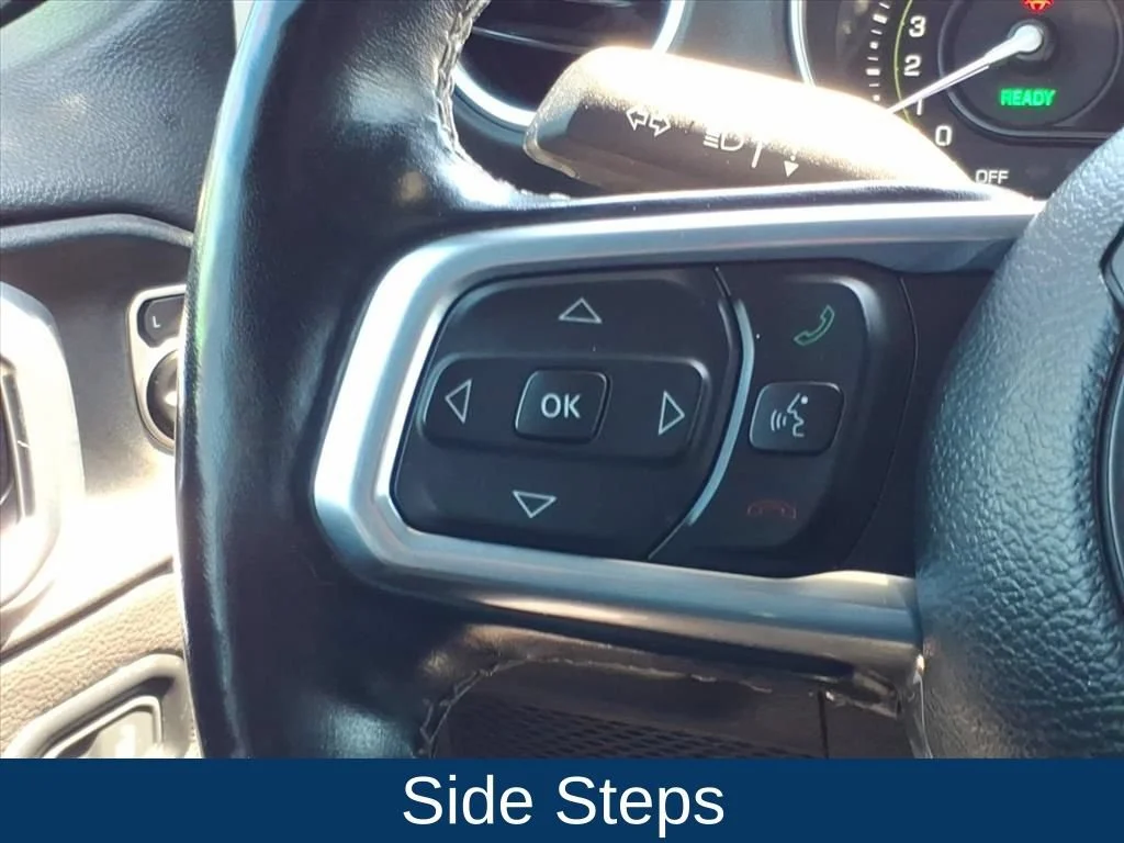 Used 2023 White Jeep Sahara 4x4 image 12