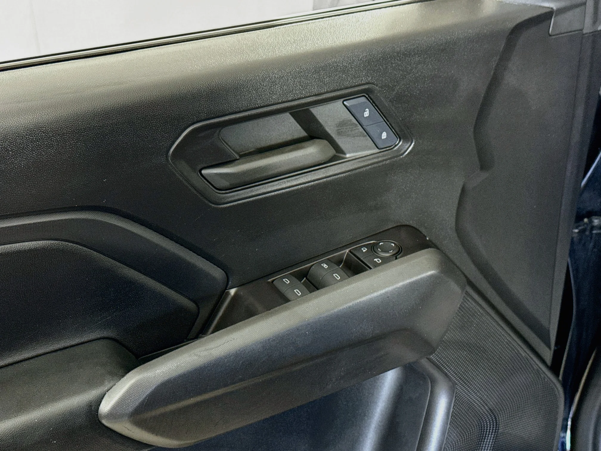 Used 2024 Black Chevrolet 4WD Trail Boss image 18