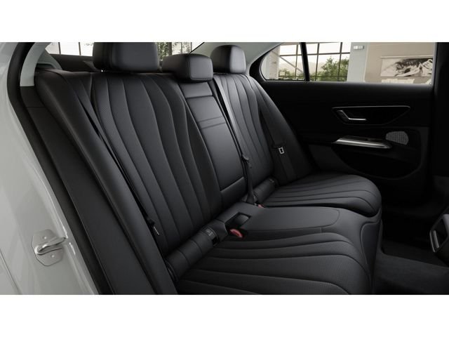 Certified Used 2025 White Mercedes-Benz E 350 image 5