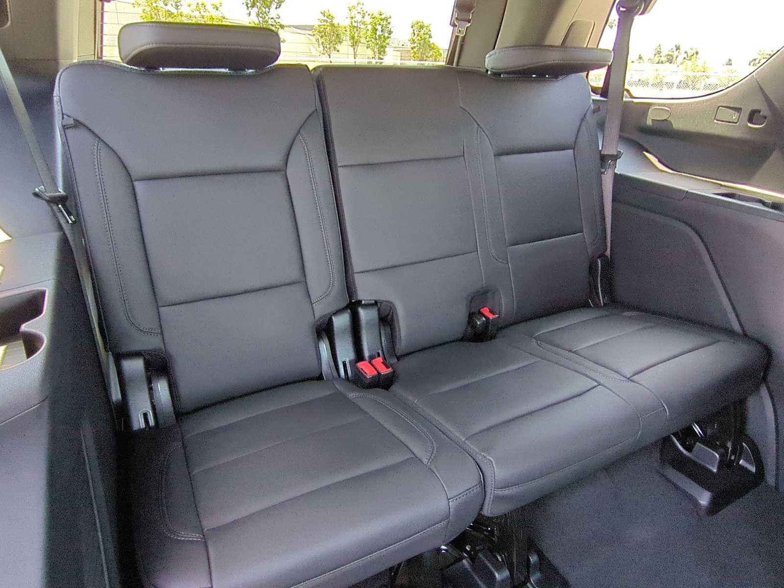 New 2026 Dark Ash Metallic Chevrolet LT image 26
