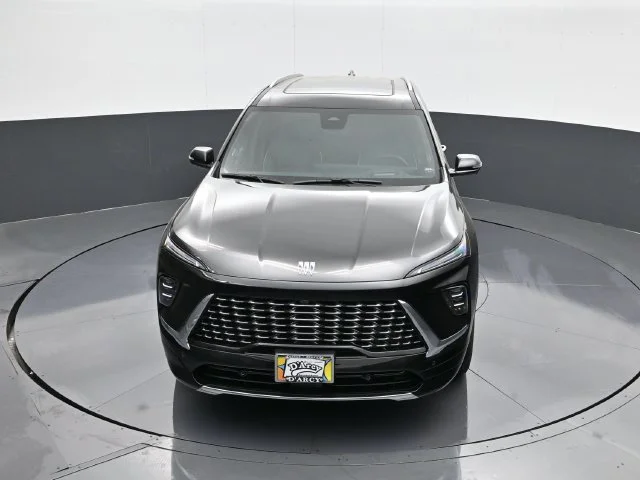 Used 2026 Black Buick Avenir image 15