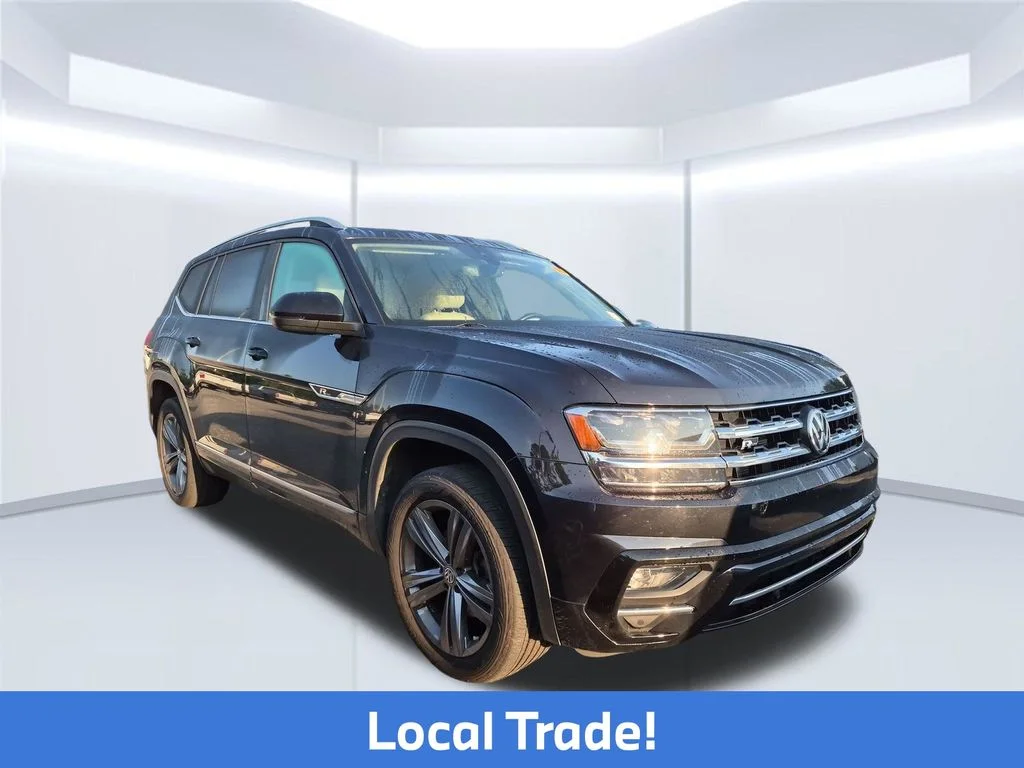 Used 2019 Black Volkswagen 3.6L V6 SEL R-Line image 5