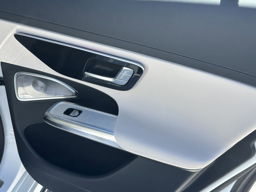 New 2026 Polar White Mercedes-Benz E 450 image 19