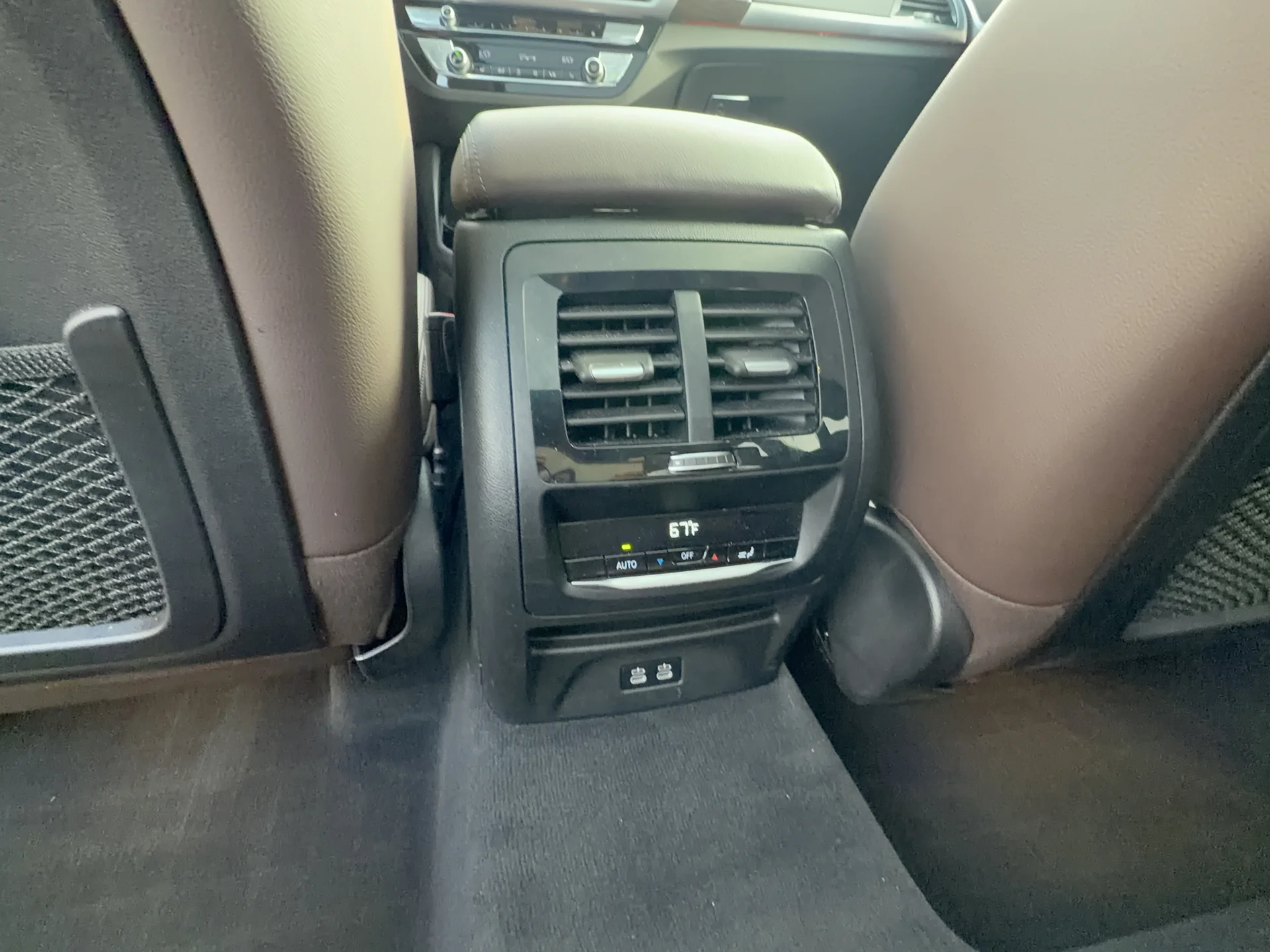 Used 2020 Mineral White Metallic BMW xDrive30i image 27