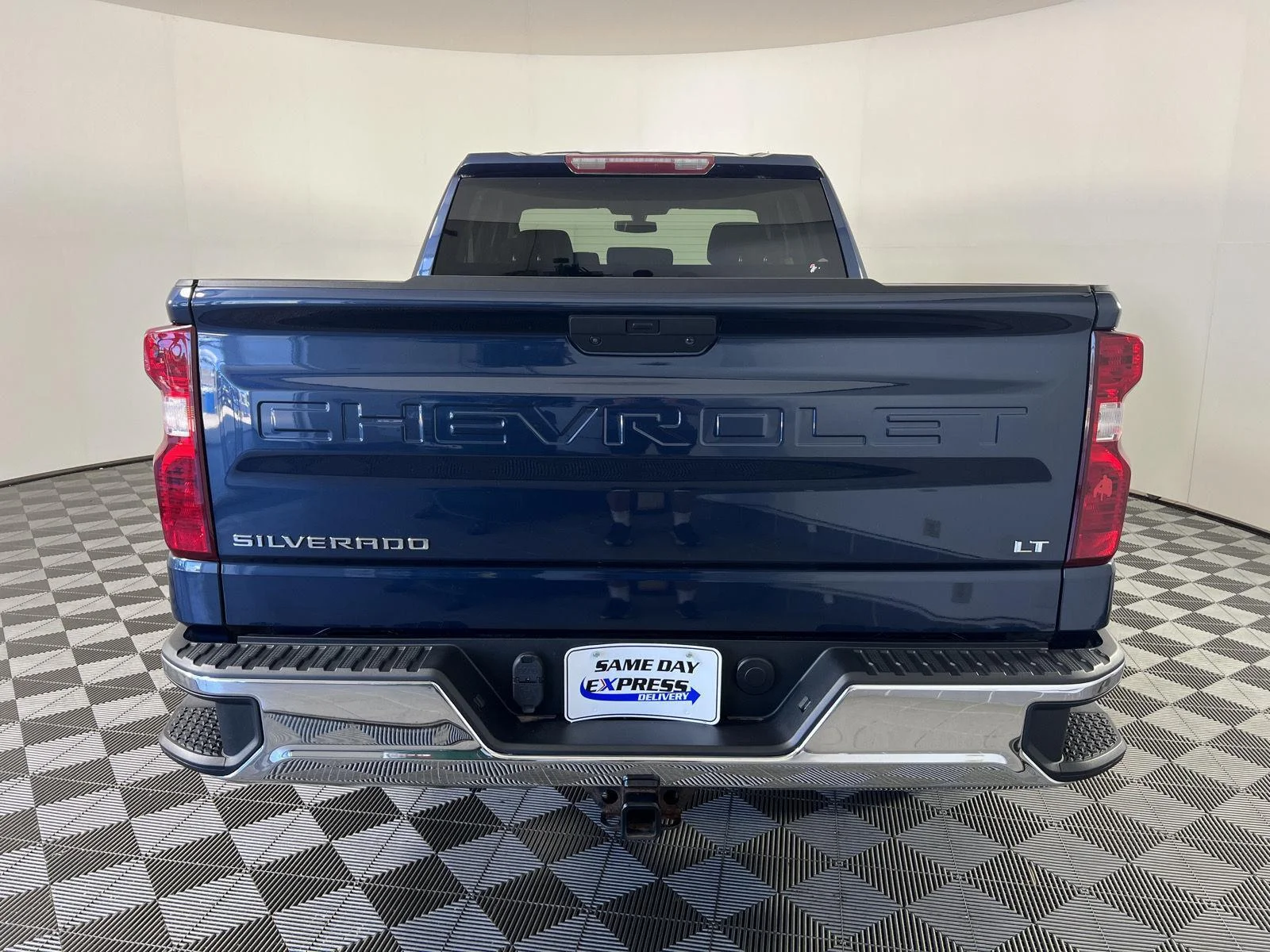 Used 2021 Blue Metallic Chevrolet LT image 28