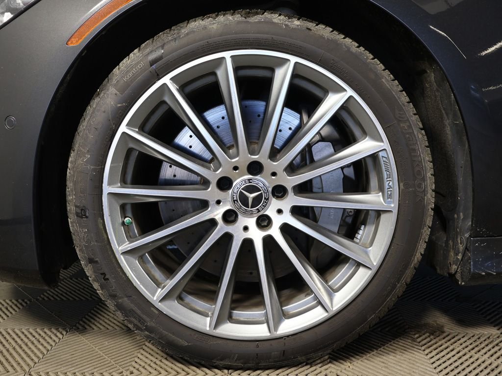 Used 2021 Gray Mercedes-Benz S 580 image 22