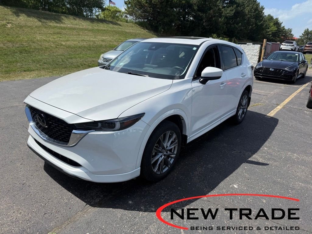 2024 Mazda CX-5 S Premium package Auto AWD's photo