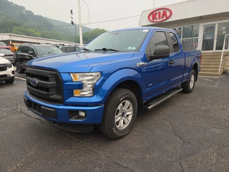Used 2015  Ford XLT image 3