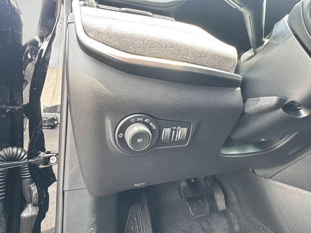 2026 Jeep Compass 85th Anniversary - Photo 28