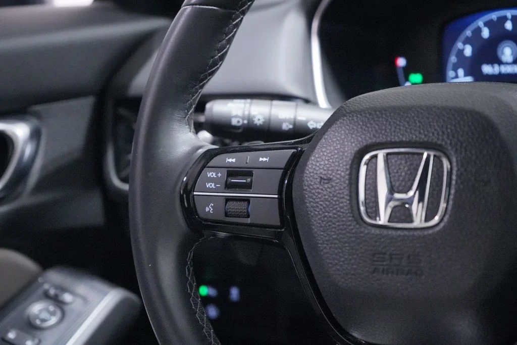 Used 2023 Meteorite Gray Metallic Honda Sport Touring image 11