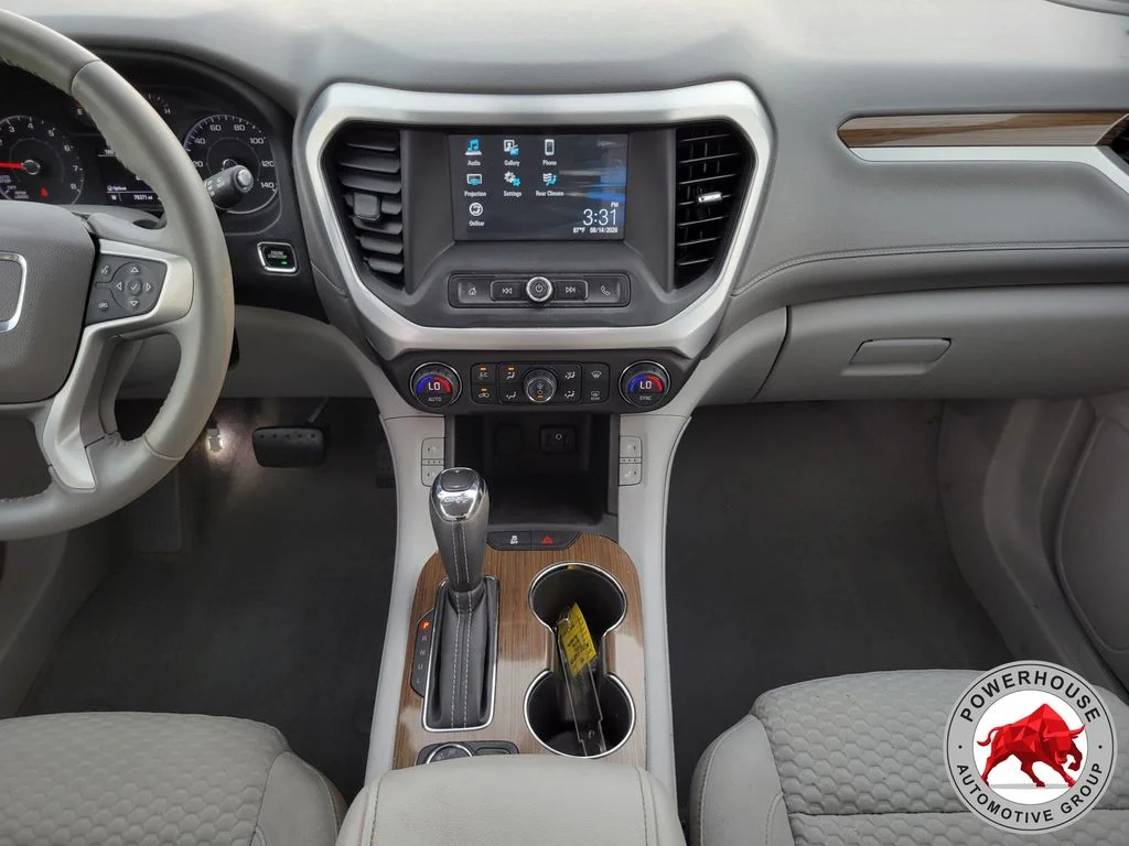 Used 2019 Gray GMC SLE-2 image 21