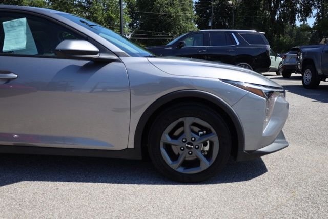 Used 2025 Steel Gray Kia LXS image 12