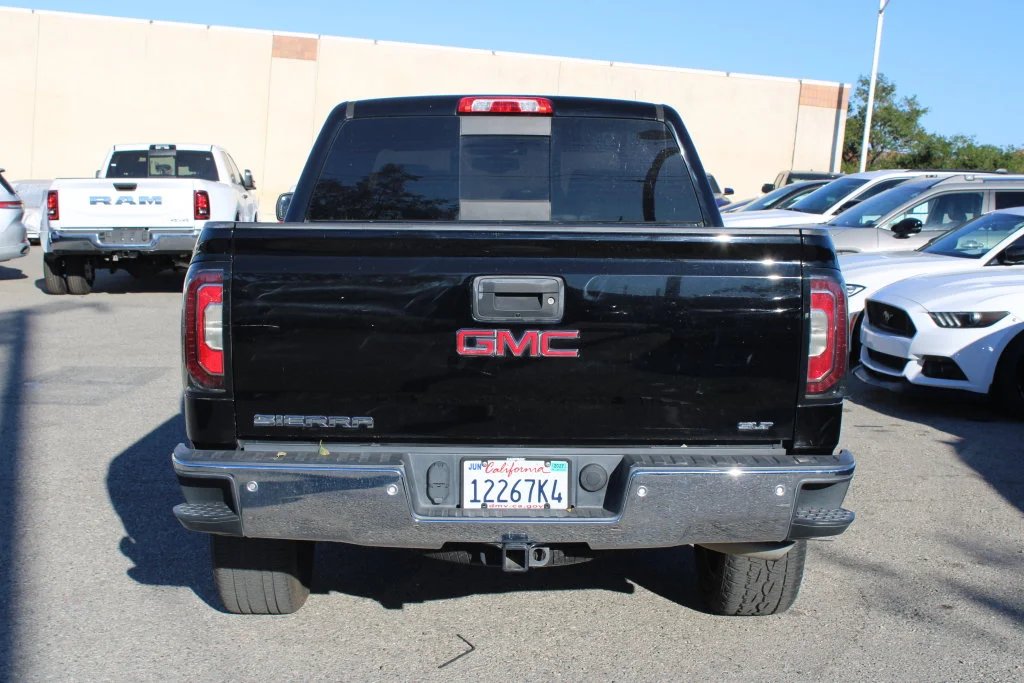 Used 2017 Black GMC SLT image 5