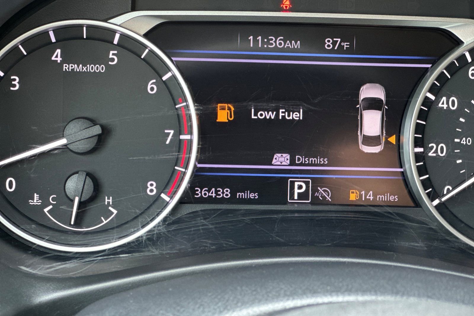 2025 Nissan Sentra SV - Photo 28