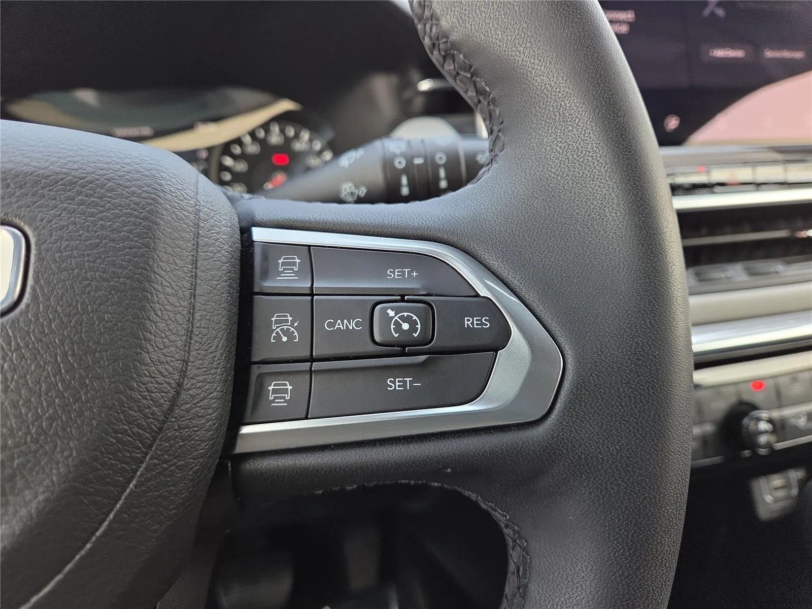Used 2024 Bright White Clearcoat Jeep Limited image 15