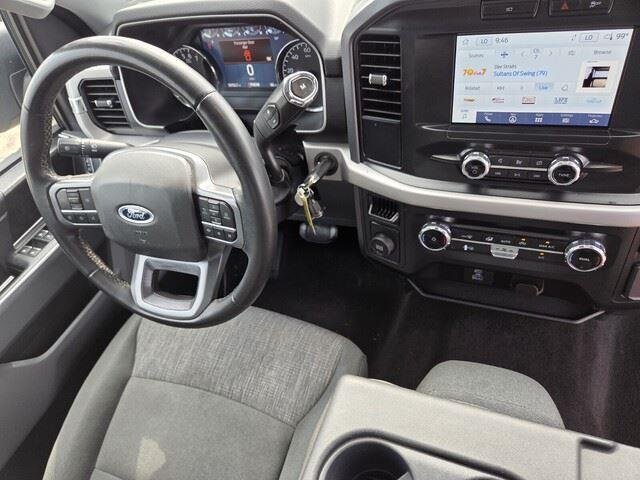 Used 2023 Iconic Silver Metallic Ford XLT image 32