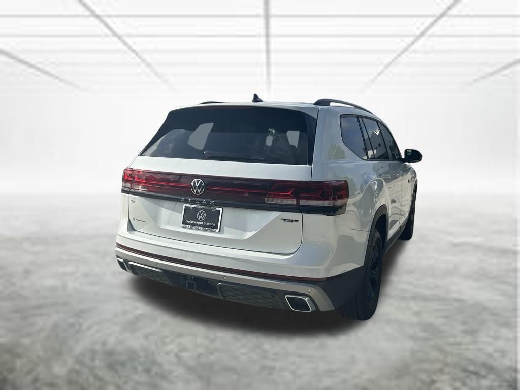 New 2026 White/off-white Volkswagen Peak Edition image 6