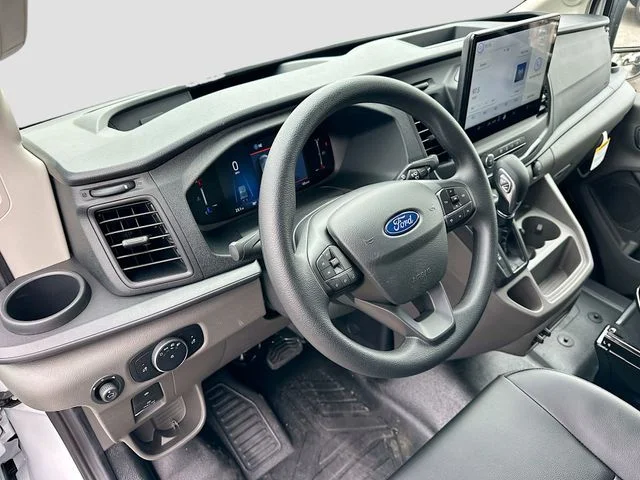 New 2026 Oxford White Ford Base image 6