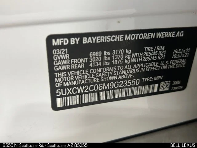 Used 2021 White BMW xDrive40i image 32