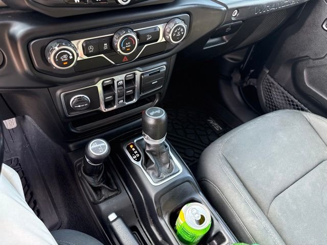 Used 2020 Black Jeep Unlimited Sport S image 9