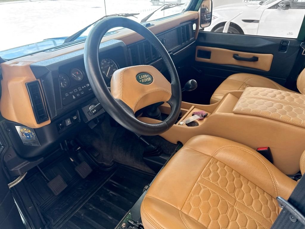 Used 1996 Green Land Rover 110 image 7