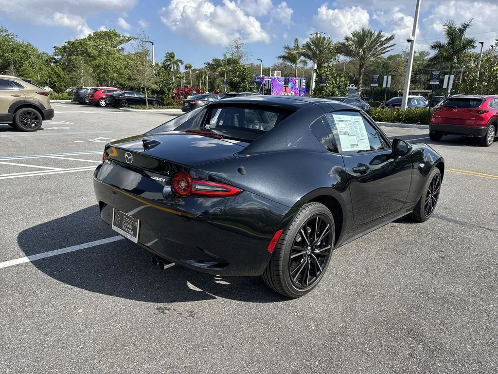 2026 Mazda MX-5 Miata RF Grand Touring - Photo 3