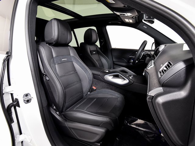 New 2026 MANUFAKTUR Moonlight White Magno Mercedes-Benz GLE 53 AMG® image 93