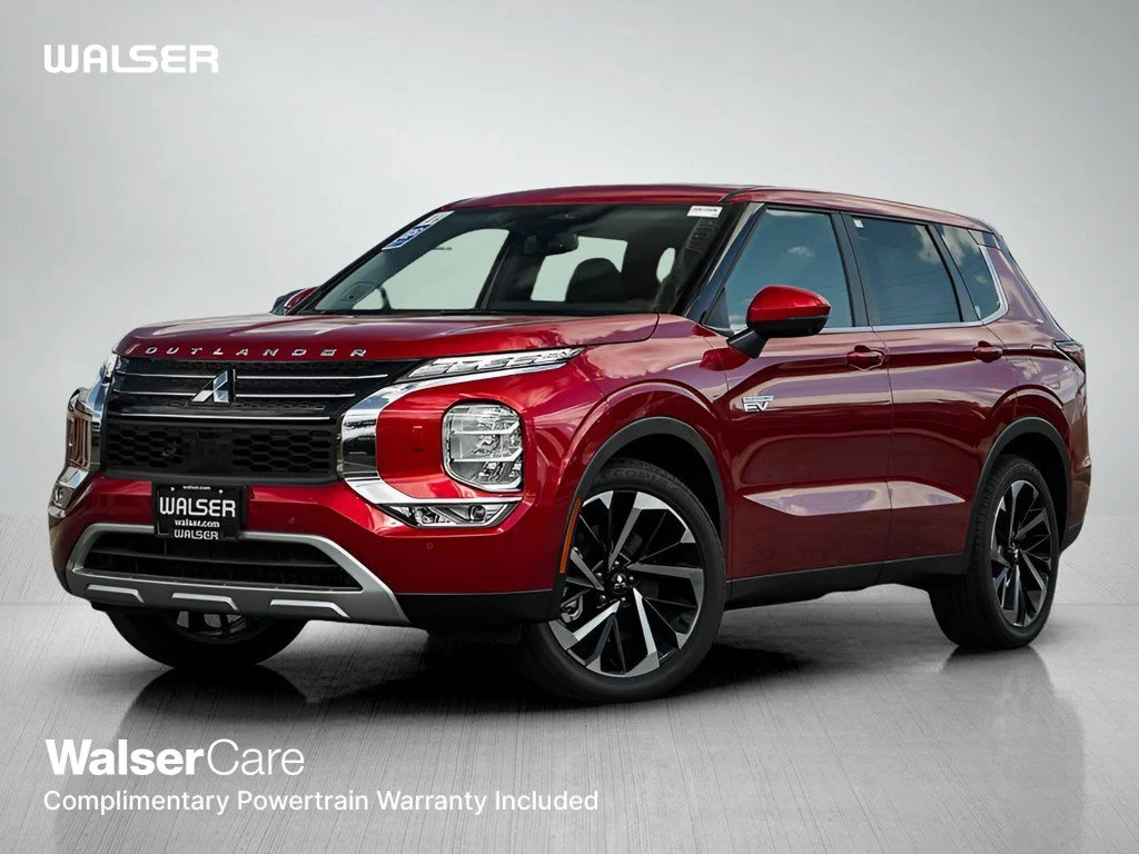 2025 Mitsubishi Outlander Plug-in Hybrid SE S-AWC's photo