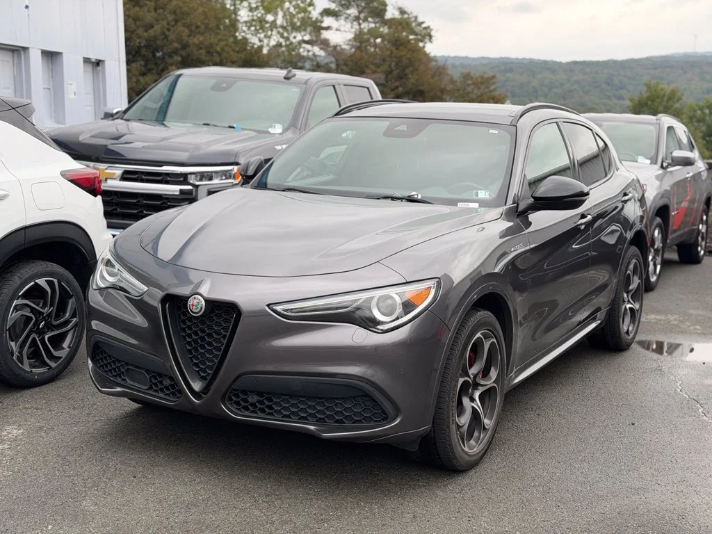 2023 Alfa Romeo Stelvio