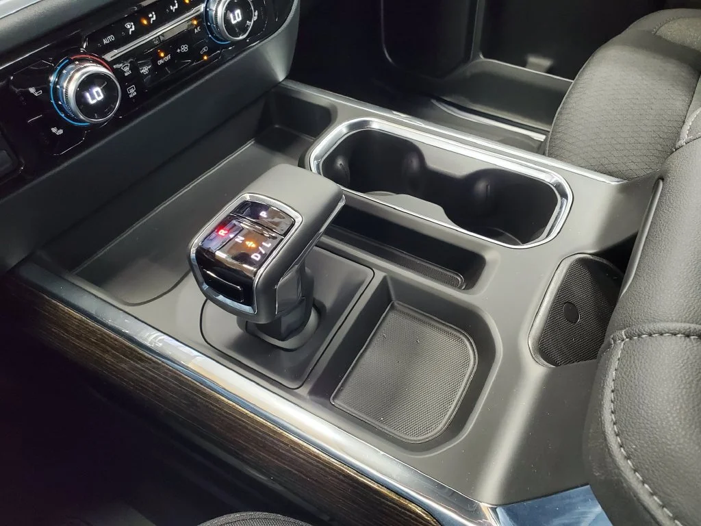 New 2026 Onyx Black GMC Elevation image 19