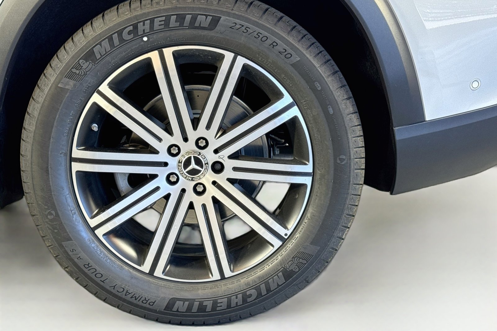 New 2026 Polar White Mercedes-Benz GLE 350 image 29