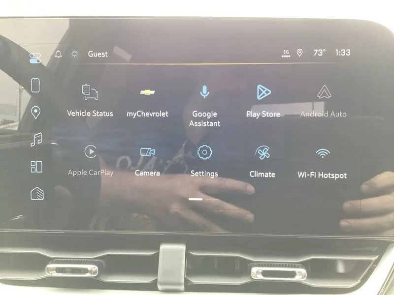 2027 Chevrolet Equinox LT - Photo 38