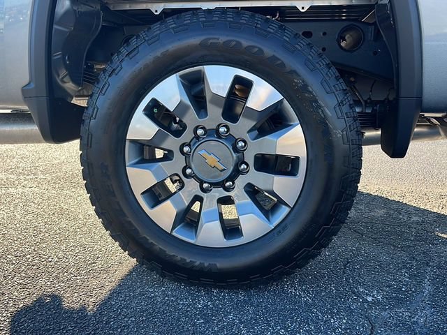 2026 Chevrolet Silverado 2500 HD Custom - Photo 10