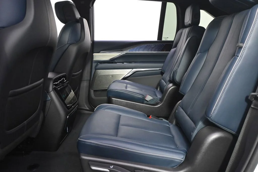 2025 Cadillac Escalade IQ Luxury 2 - Photo 22