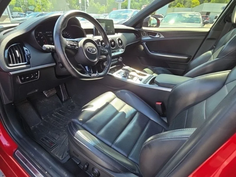 Used 2018 Red Kia GT2 image 9