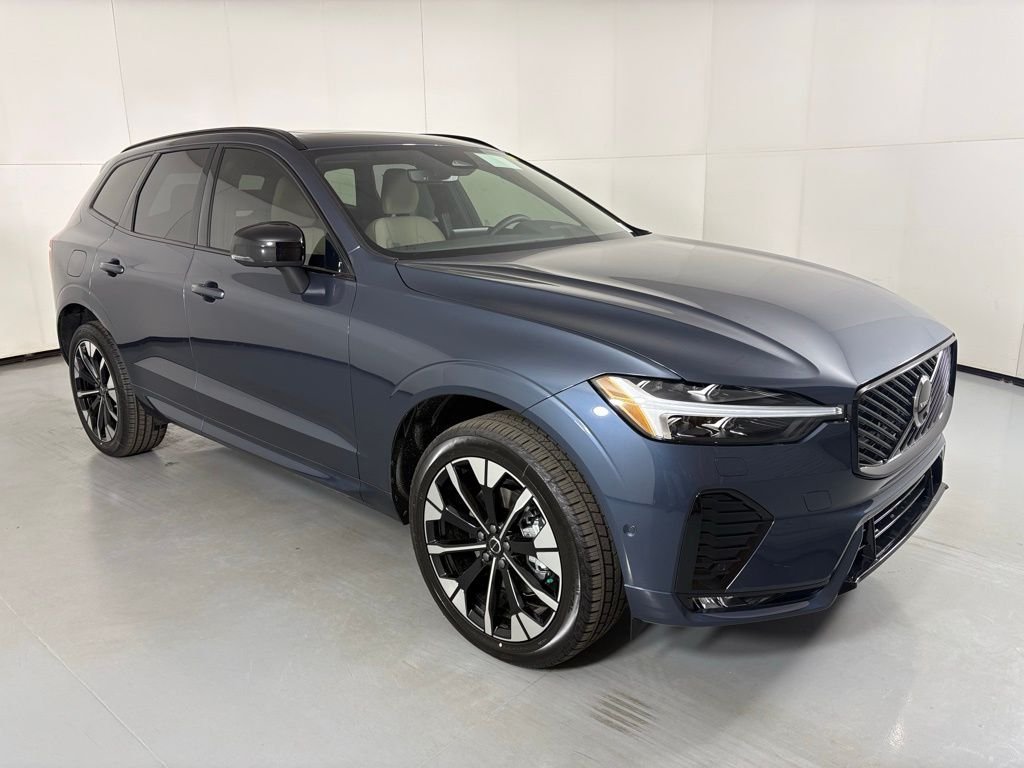 2026 Volvo XC60 Plus