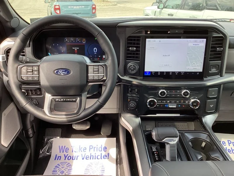New 2026 Star White Metallic Tri-Coat Ford Platinum® image 41