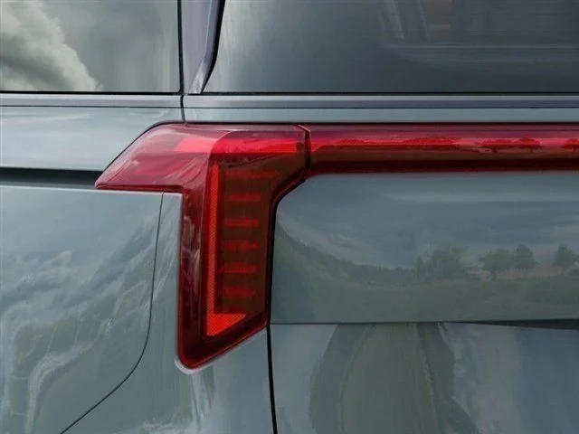 New 2027 Iceberg Green Kia SX Prestige image 11