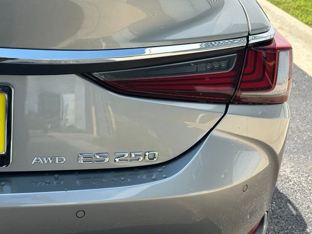 Used 2021 Silver Lexus 250 image 14
