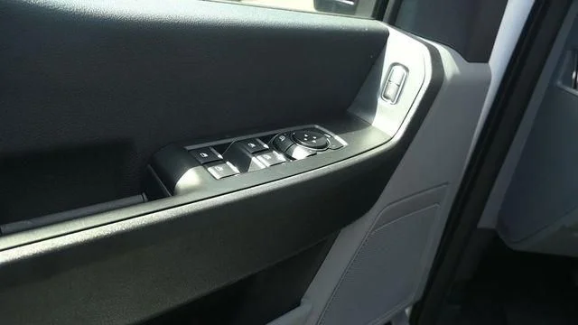New 2026 Oxford White Ford F-550® XL image 12