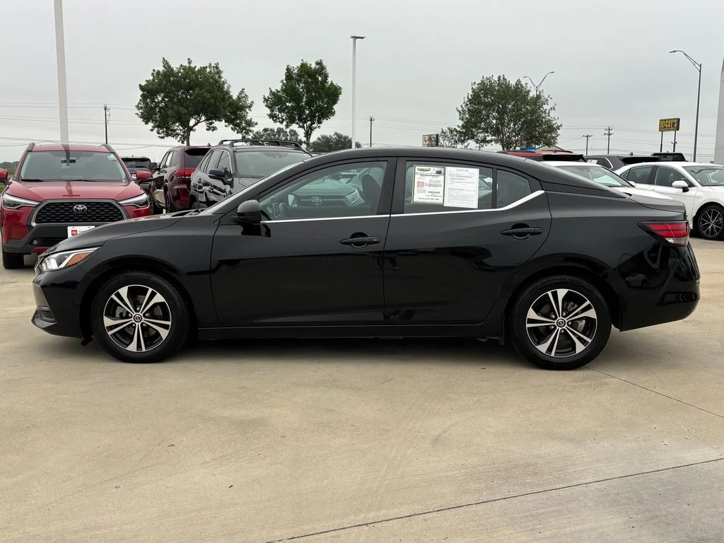Used 2022 Nissan Sentra SV with VIN 3N1AB8CV8NY285616 for sale in Bastrop, TX