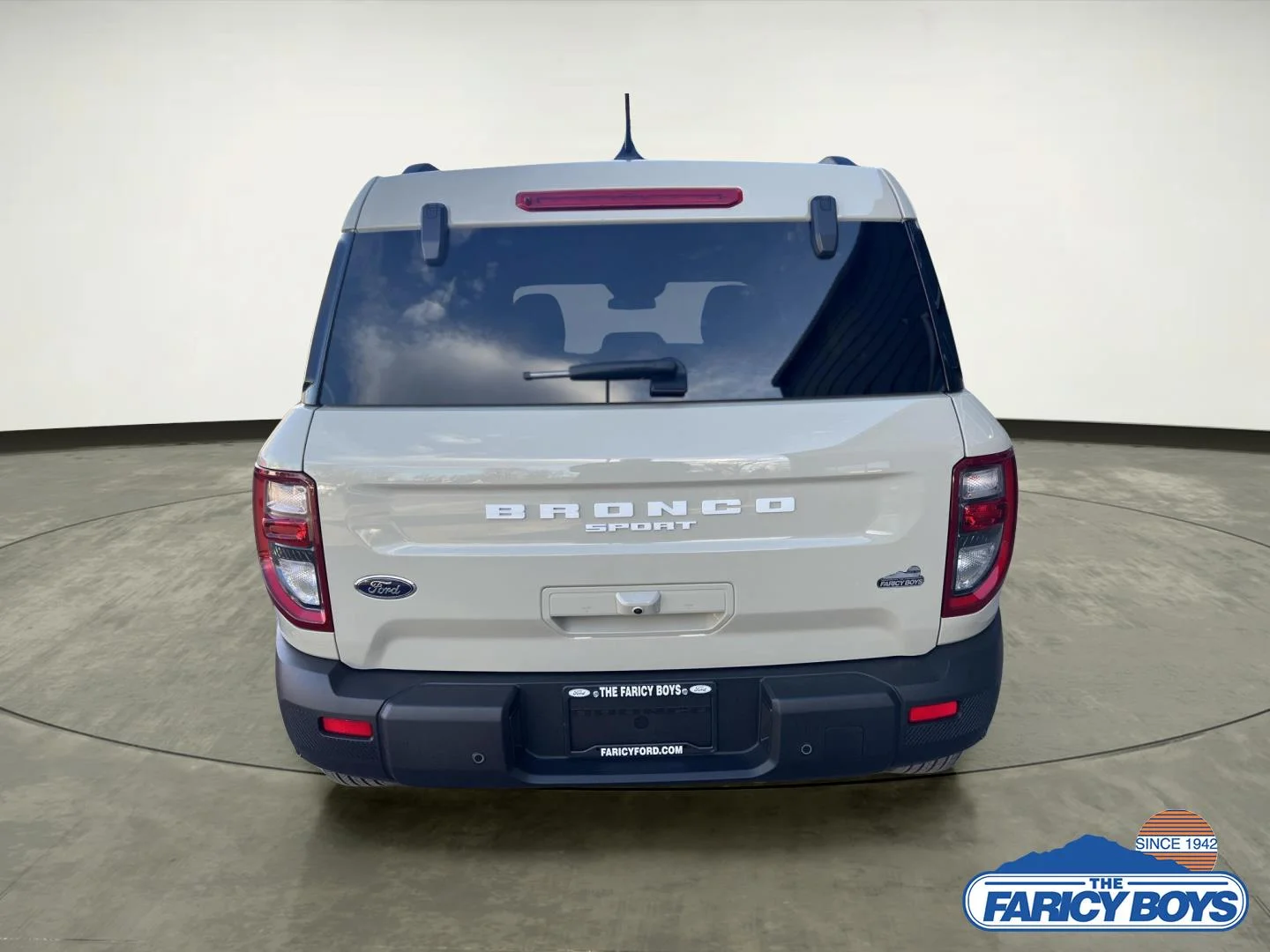 Used 2025 Desert Sand Ford Big Bend image 3
