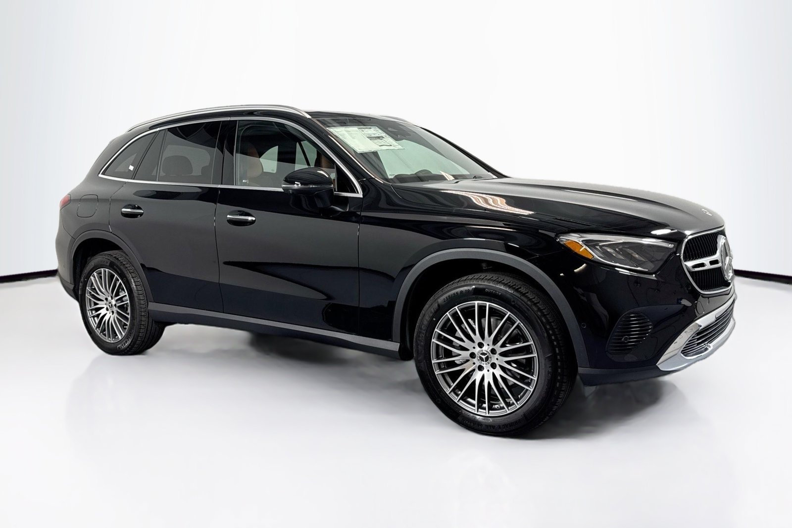 New 2026 Black Mercedes-Benz GLC 300 image 3