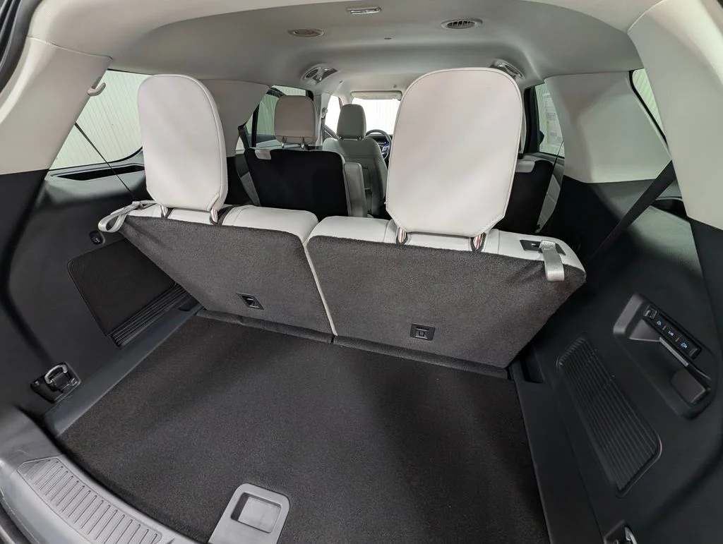New 2026 Carbonized Gray Metallic Ford Platinum™ image 21