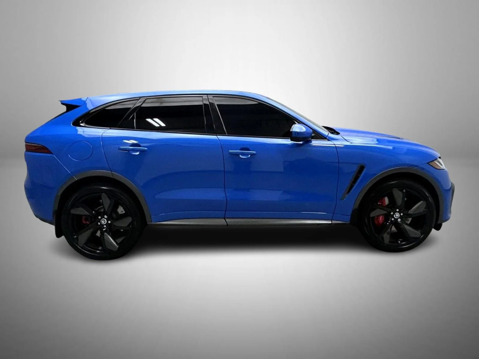 Used 2026 Blue Jaguar SVR image 4