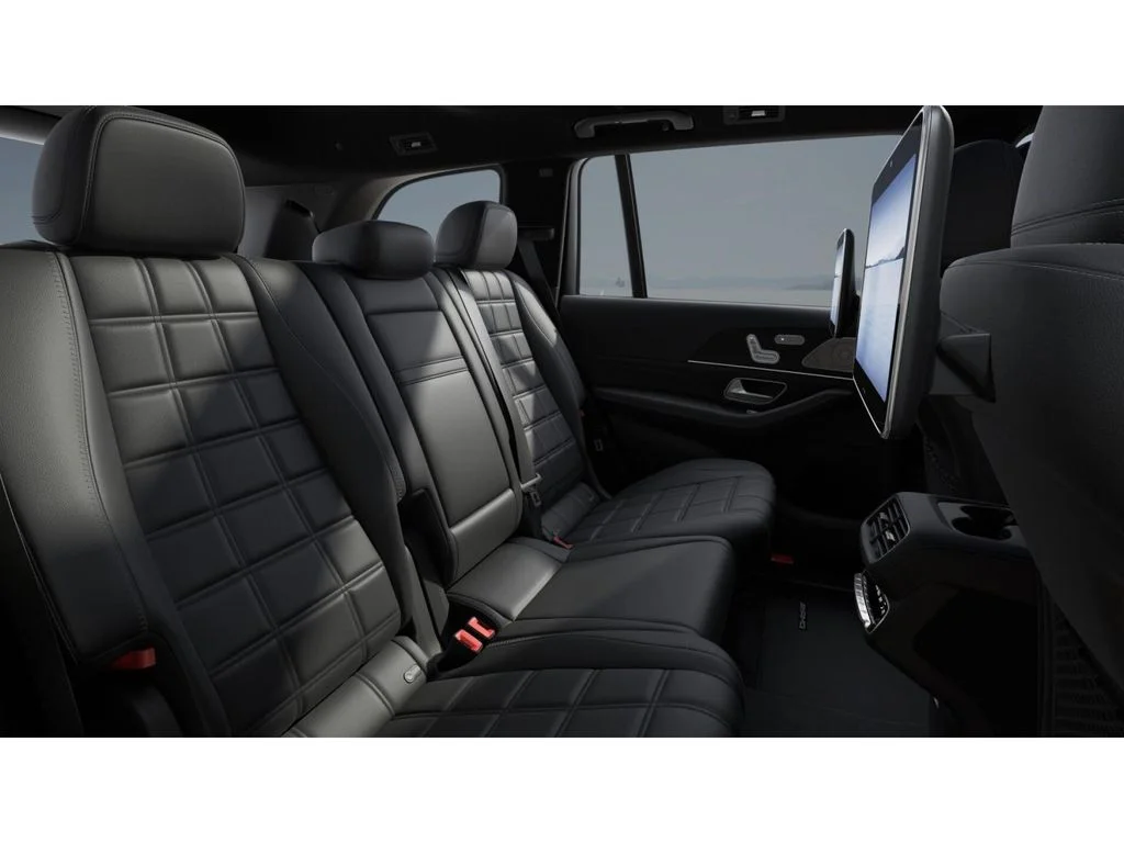 New 2027 White Mercedes-Benz GLS 450 image 5