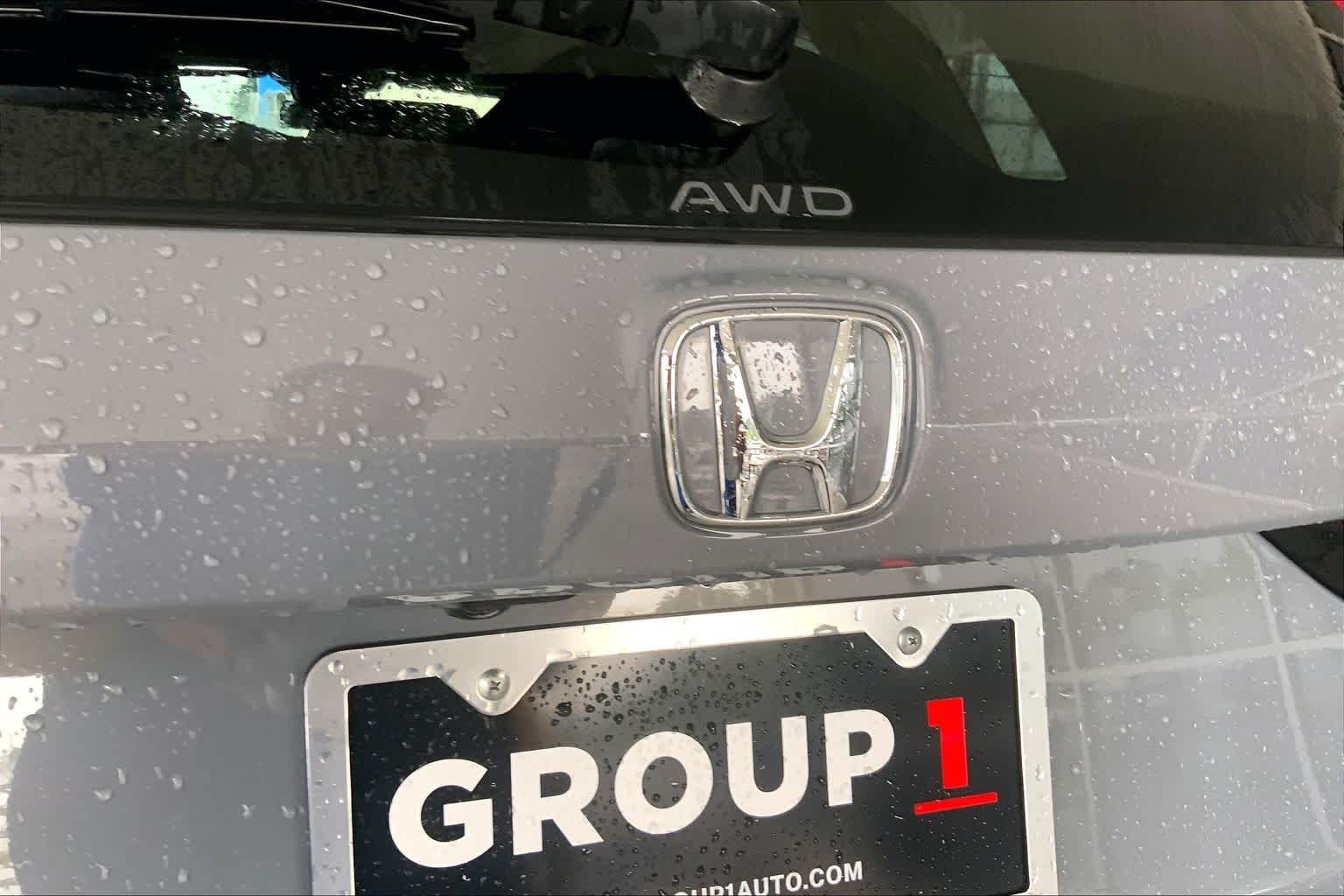 Used 2026 Urban Gray Pearl Honda EX image 10