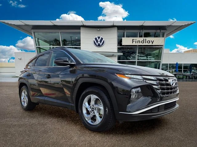 Used 2022 Black Hyundai SEL image 1